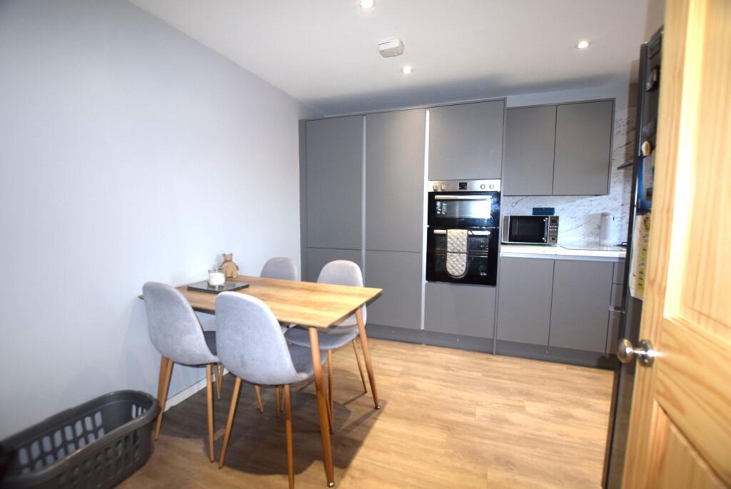 Ploverly, Werrington, Peterborough, PE4 photo 3