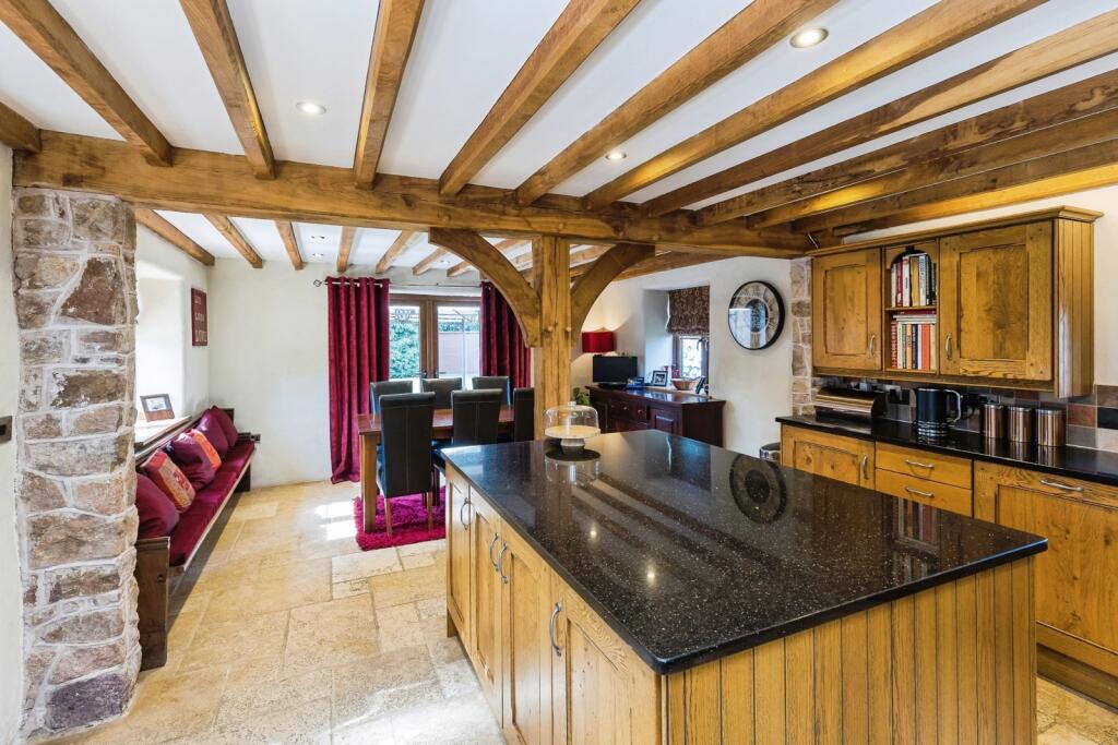 House in Maesbury Marsh, Woolston Bank, Oswestry Rural - View 2