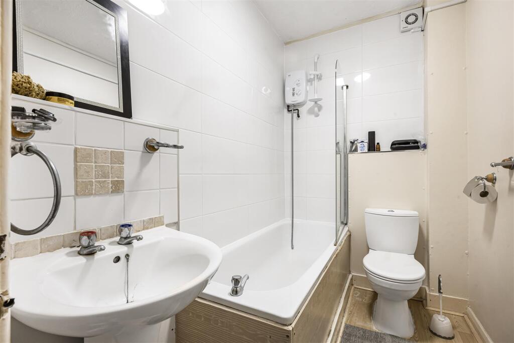 Apartment in Reading - More