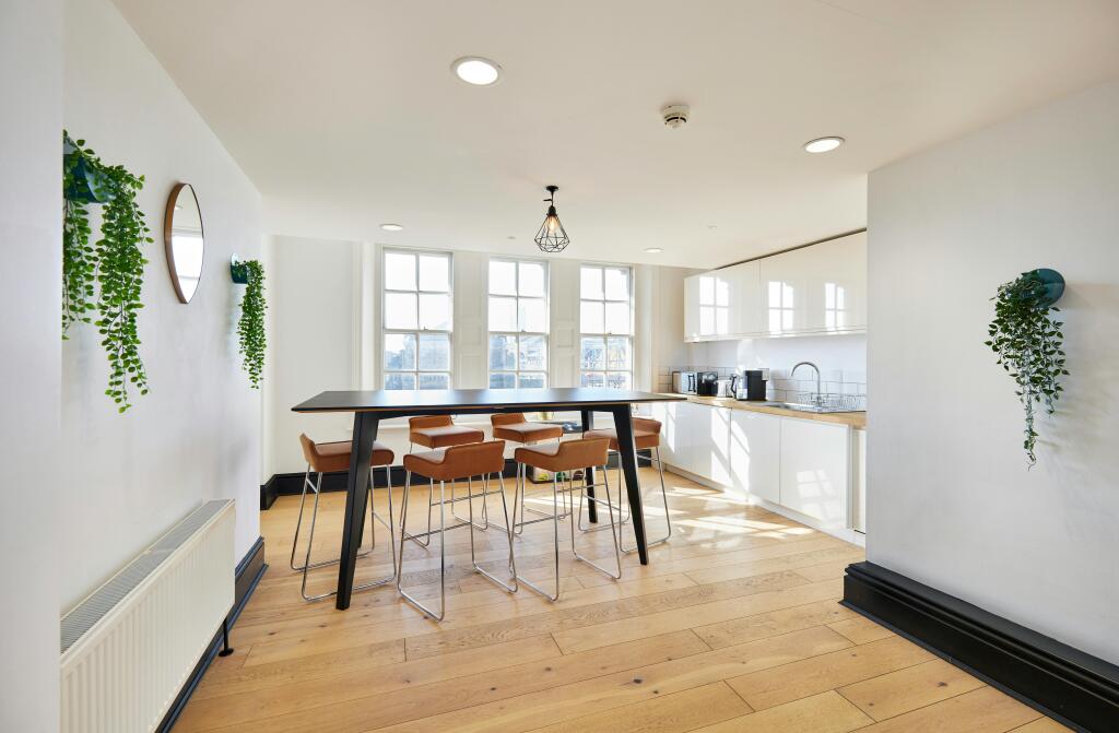 LEEMING BUILDING_HLA4548_HRp.jpg