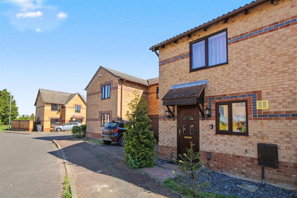 Main image of property: Heritage Way, Raunds, NN9