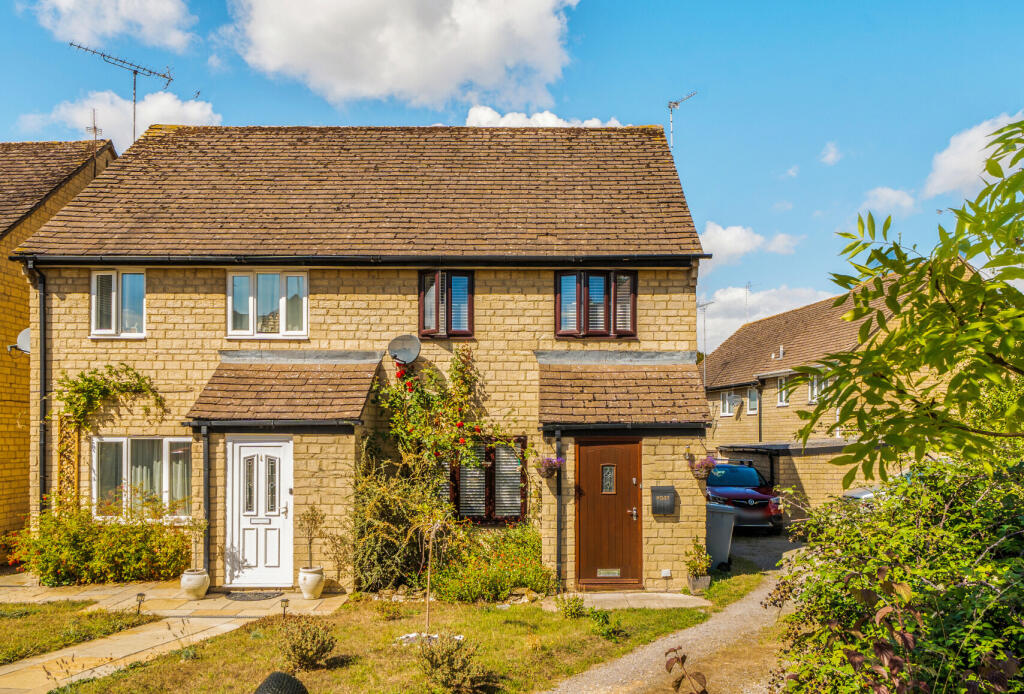 Main image of property: Oxlease, Witney, Oxfordshire, OX28