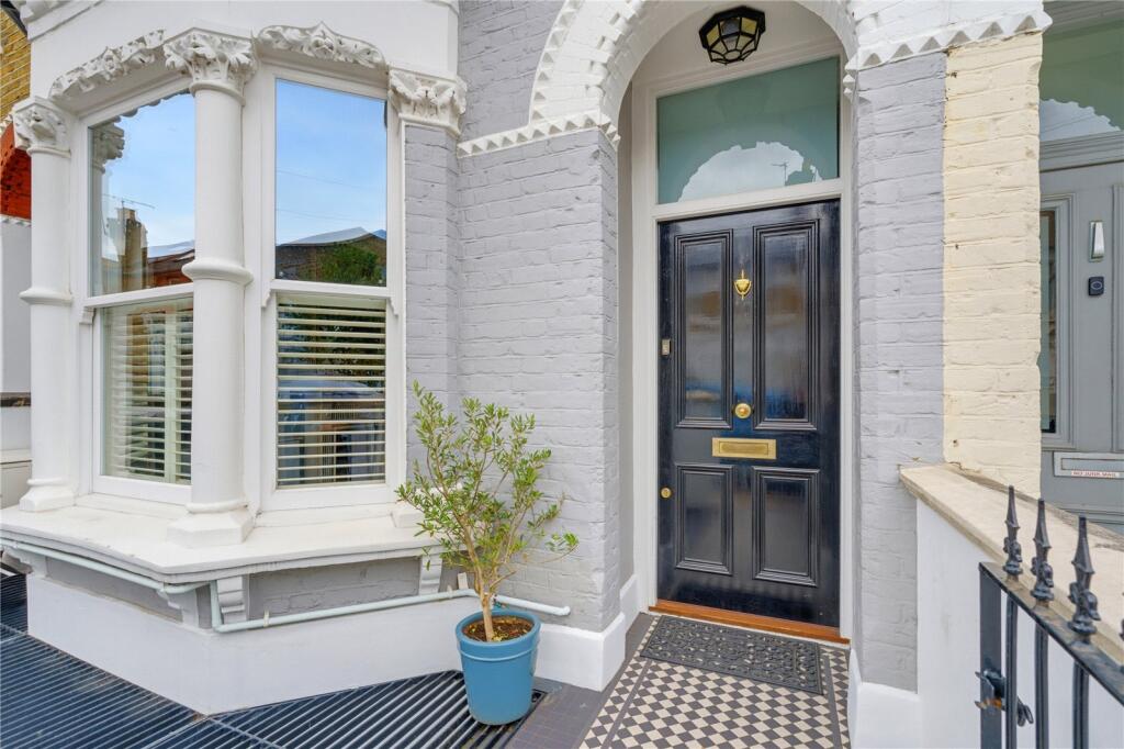 House in London - View 3
