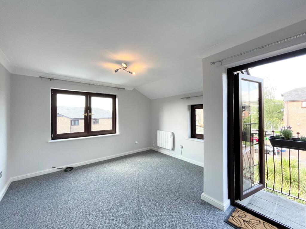 Apartment in Epping Forest, Buckhurst Hill - View 5