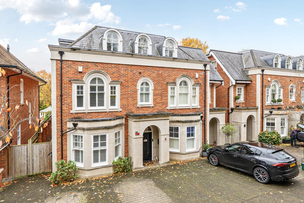 Main image of property: Oatlands Chase, Weybridge, KT13