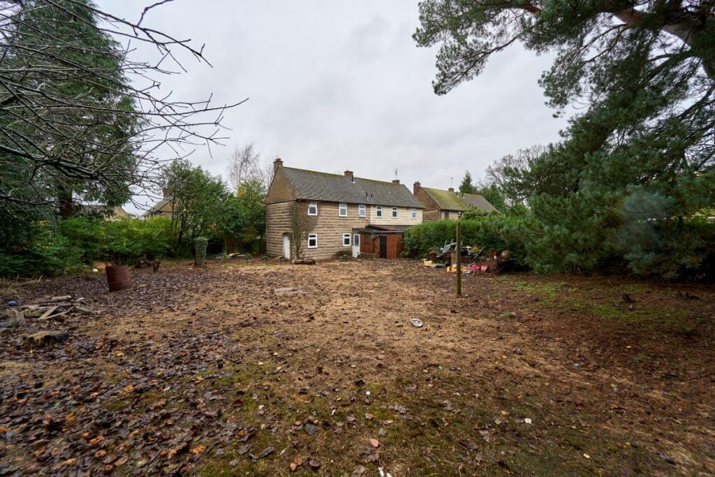 Main image of property: 32 Beech Gardens, Lichfield, WS14 9EB