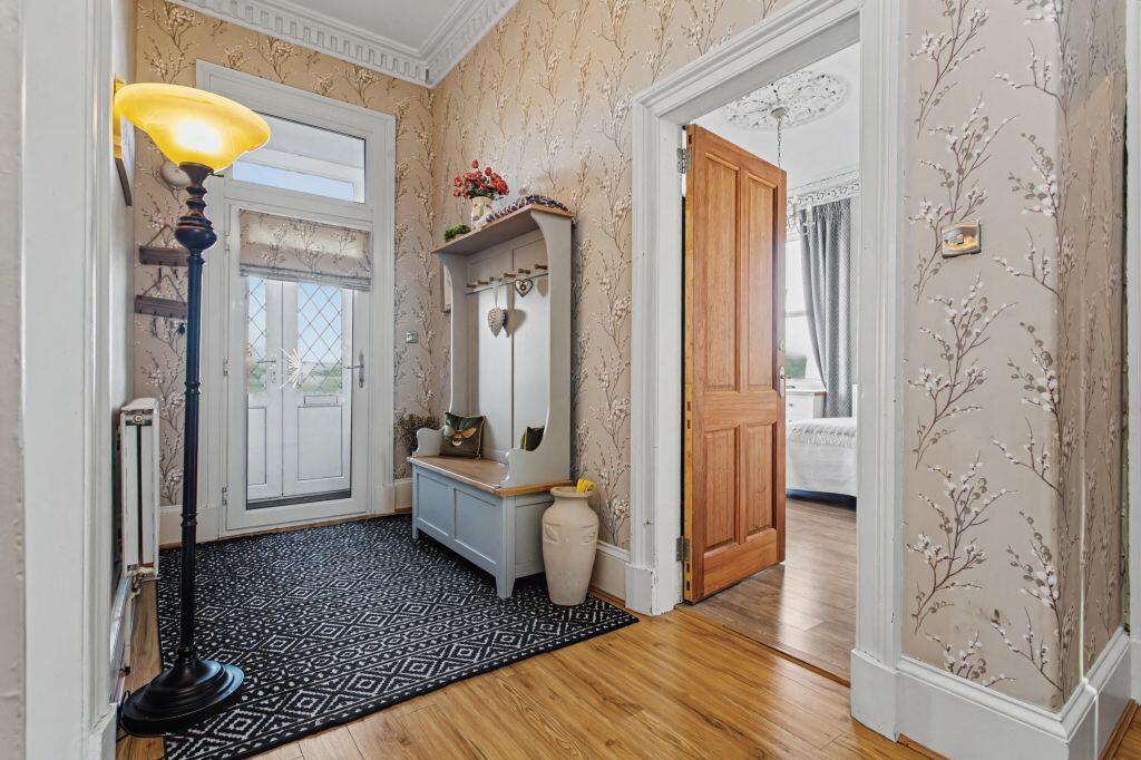 House in Langbank, Renfrewshire - View 2