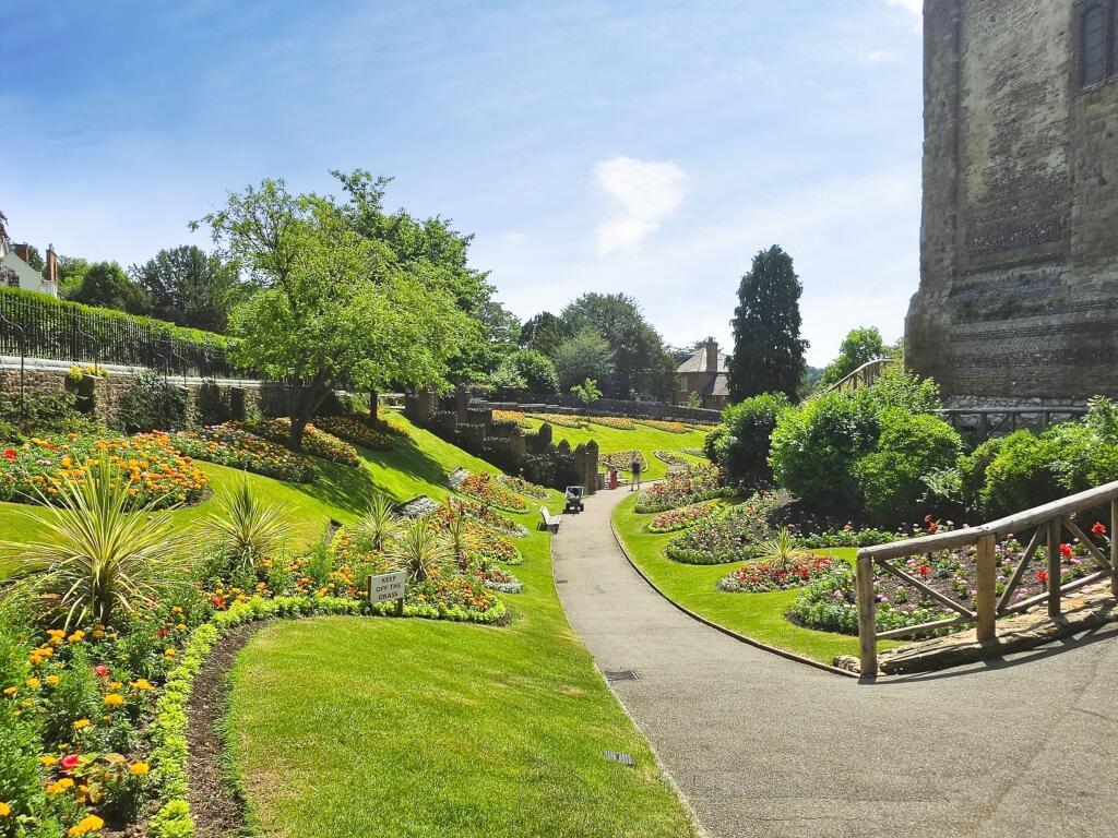 Property photo 11