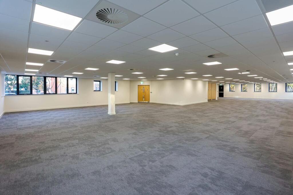 61125  Wolverhampton BP  GROUND STILLS 6.jpg