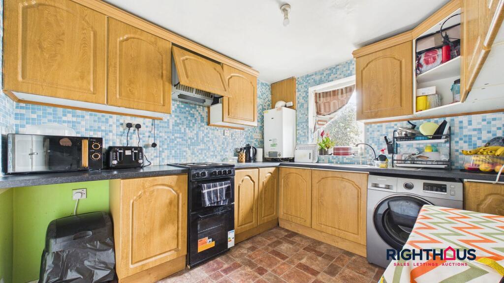 Darnay Lane, Bradford, BD5 photo 4