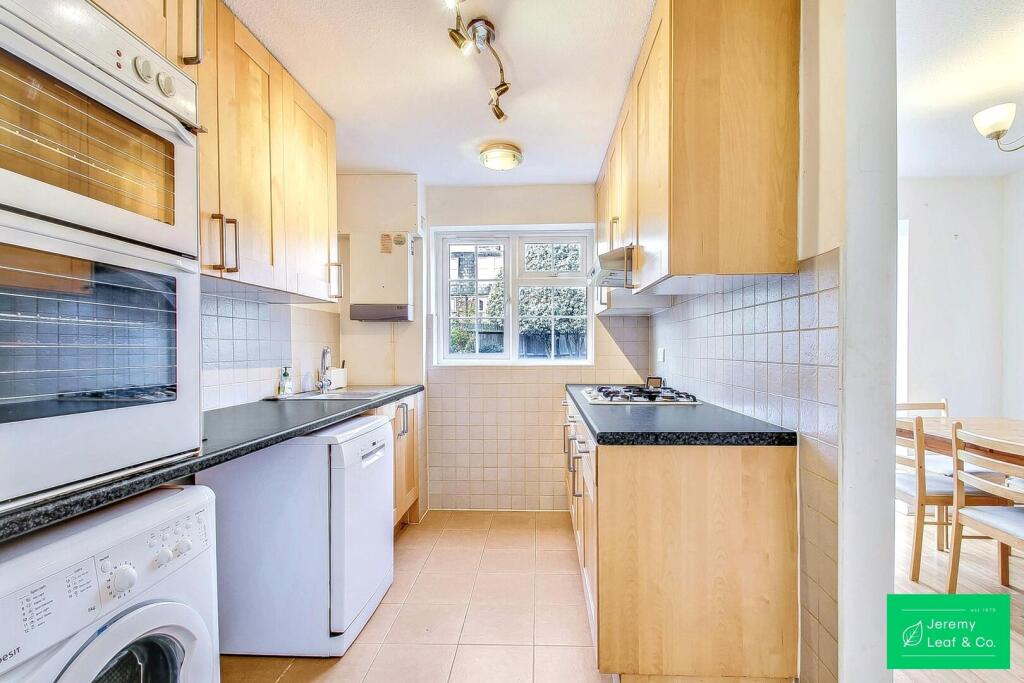 Ashburnham Close, London photo 4