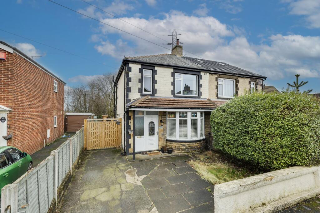 Main image of property: Ederoyd Drive, Stanningley, Pudsey, West Yorkshire, LS28