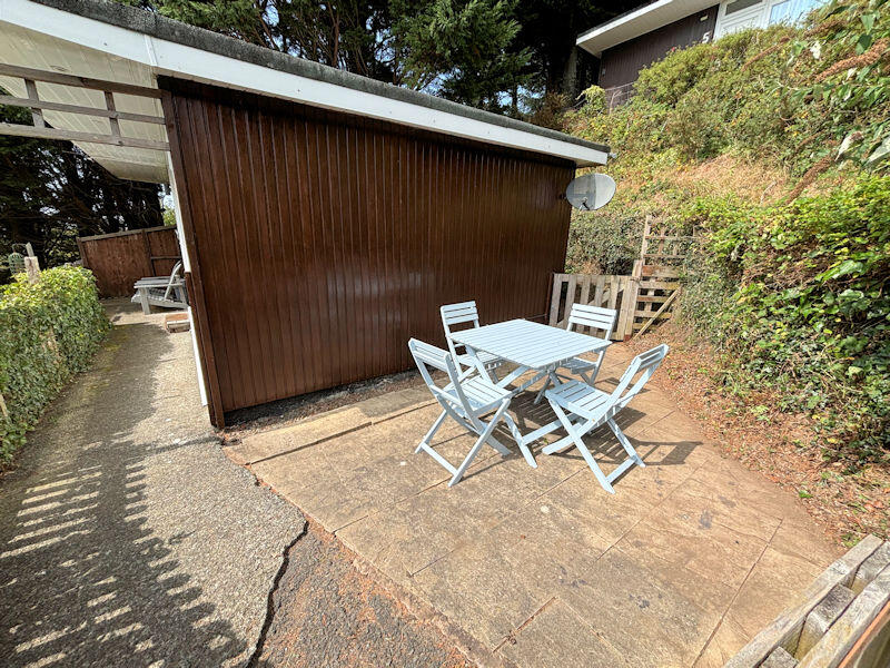 Chalet 4 Woodlands Holiday Park, Bryncrug LL36 9UH photo 3