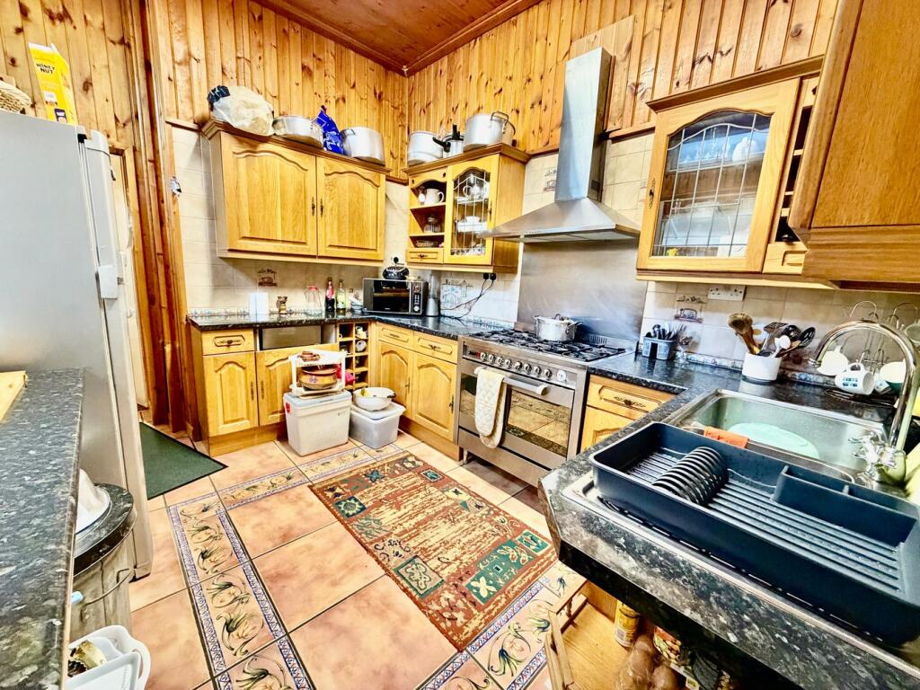 Additional image 7 of Skipton Road, Keighley, BD21