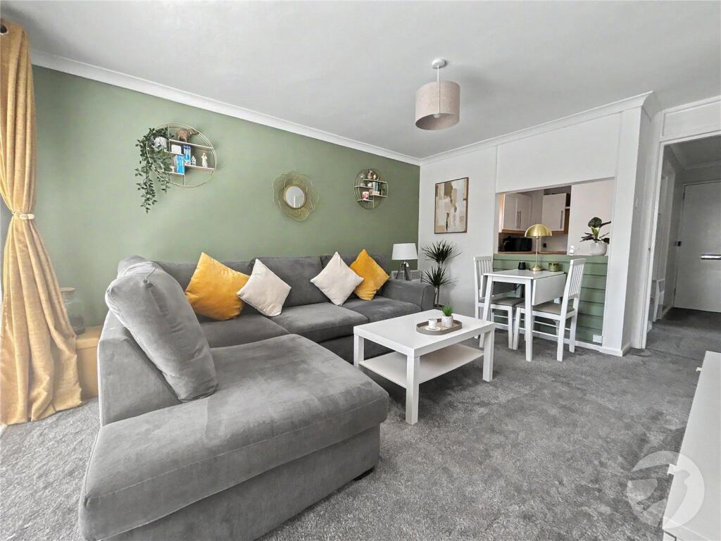 Apartment in Dartford - View 4
