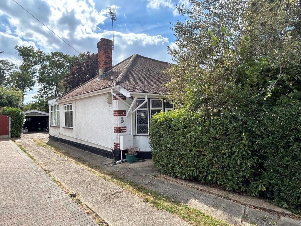 Main image of property: Woodham Road, Benfleet