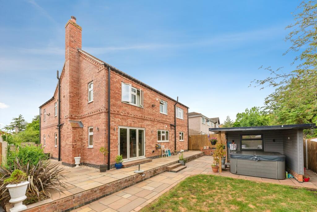 House in South Kesteven, Barrowby - View 5