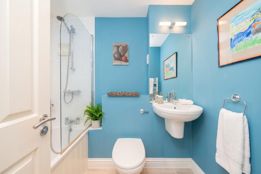 Apartment in London - View 5