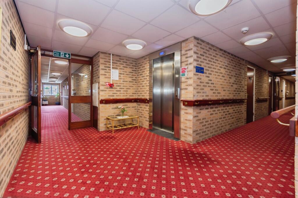 Pembroke Way, Birmingham photo 5
