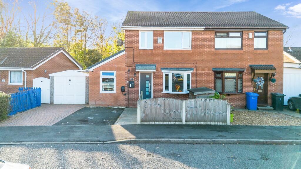 Main image of property: Langland Close, Callands, WA5