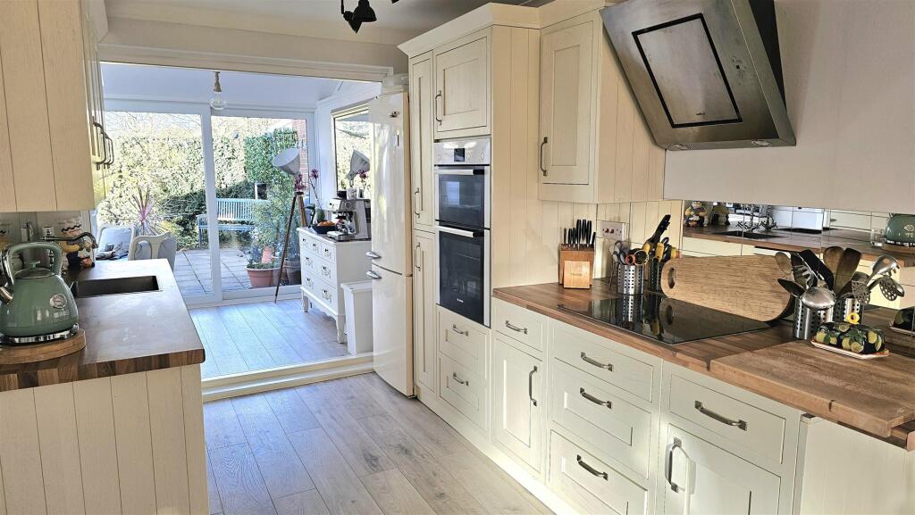 Widgeon Court, Fareham photo 3