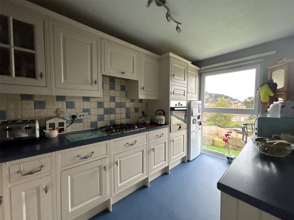 Apartment in Minehead, Somerset - View 4