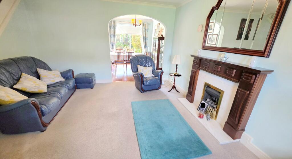 House in Tameside, Greater Manchester - More