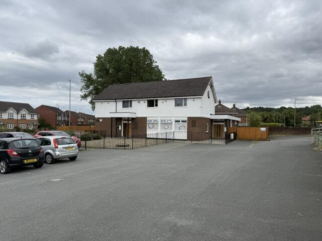 Main image of property: 340 Upton Road, Upton, Birkenhead, Prenton, Merseyside CH43 9RW