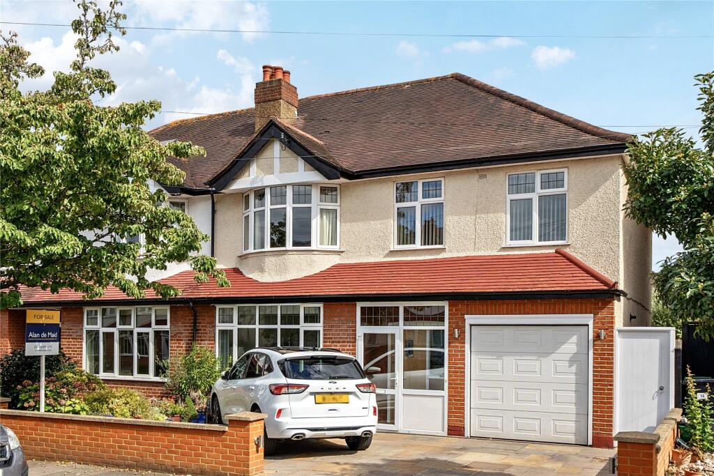 House in Bromley