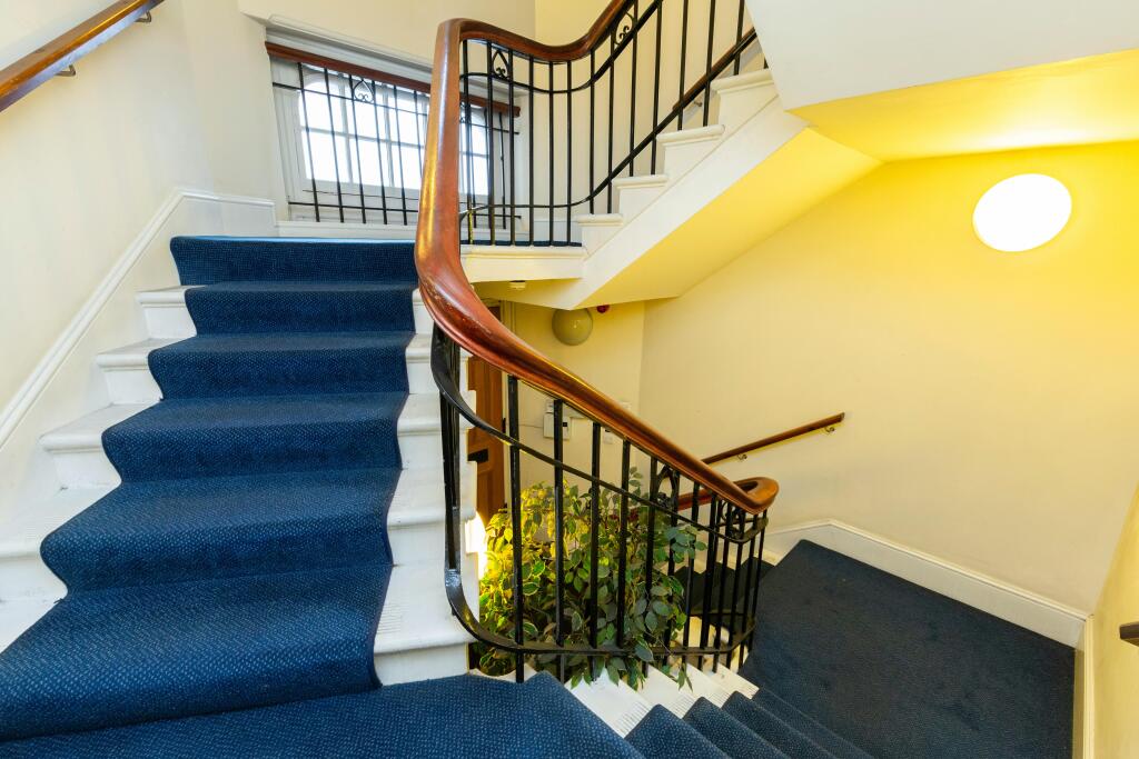 304 Edgeware Road 12.jpg