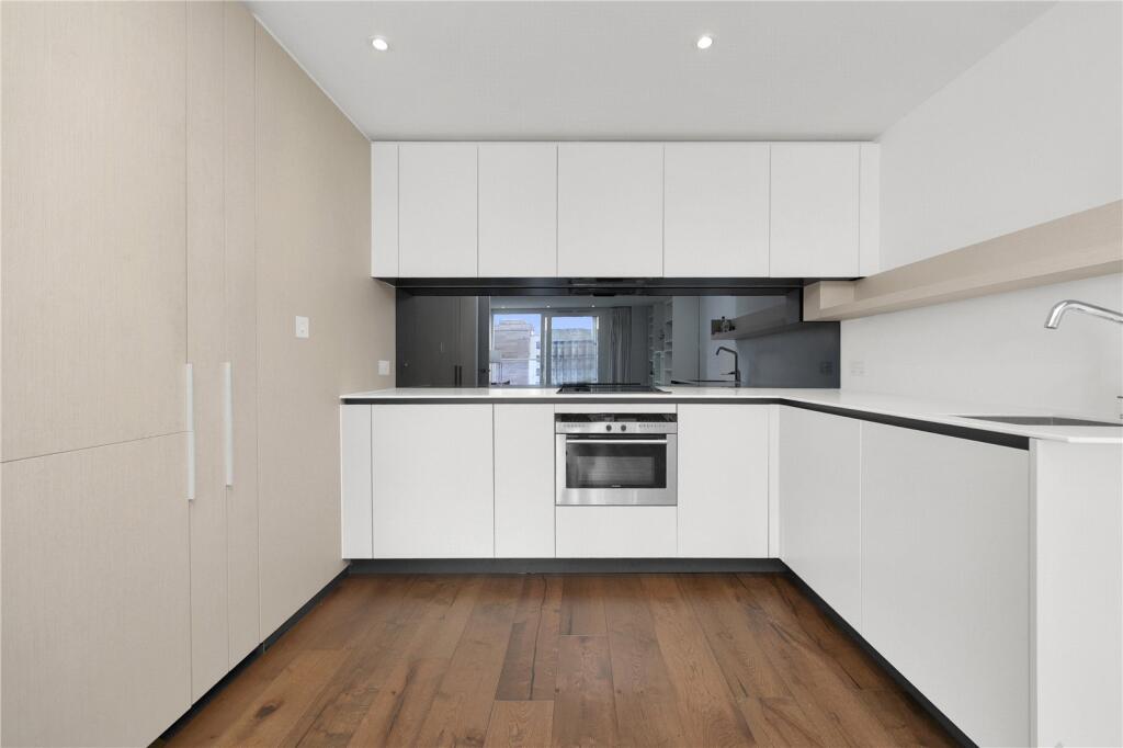 Apartment in London - View 4