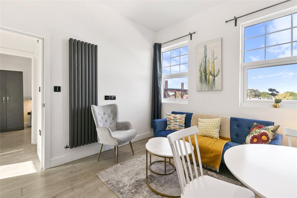 Main image of property: Upper Richmond Road West, East Sheen, SW14