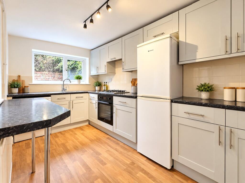 House in Bristol, Wapping Wharf, Southville - View 2