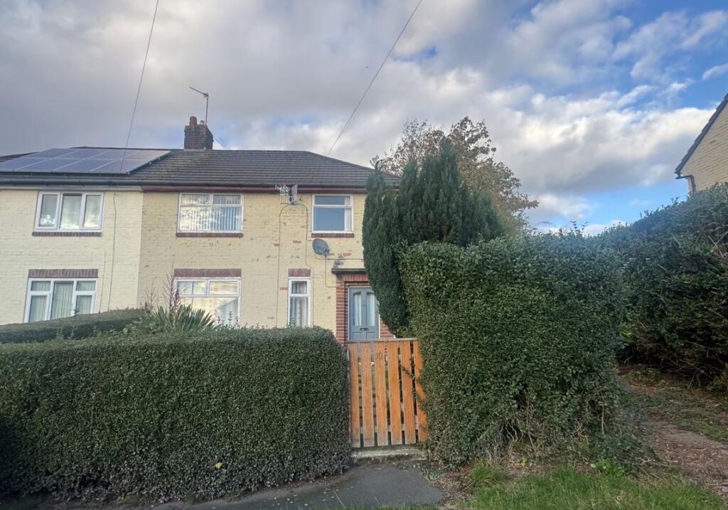 4-bed semi-detached on 10 Fell Grove, St. Helens, Merseyside, WA11 7DS, £100,000