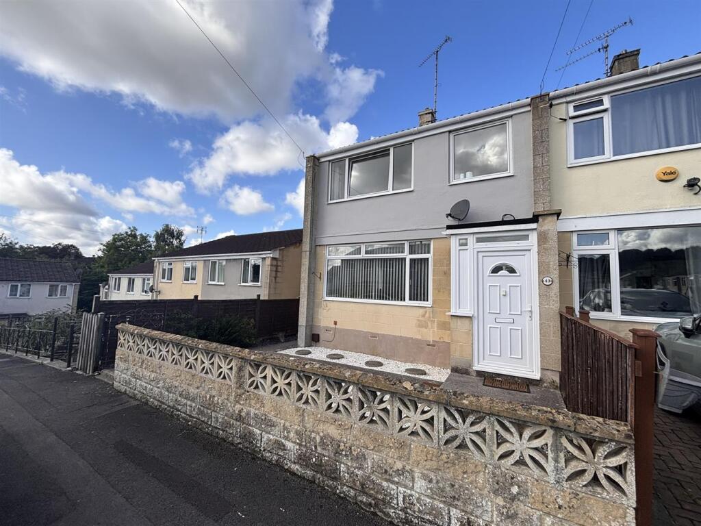House in Bath - View 2