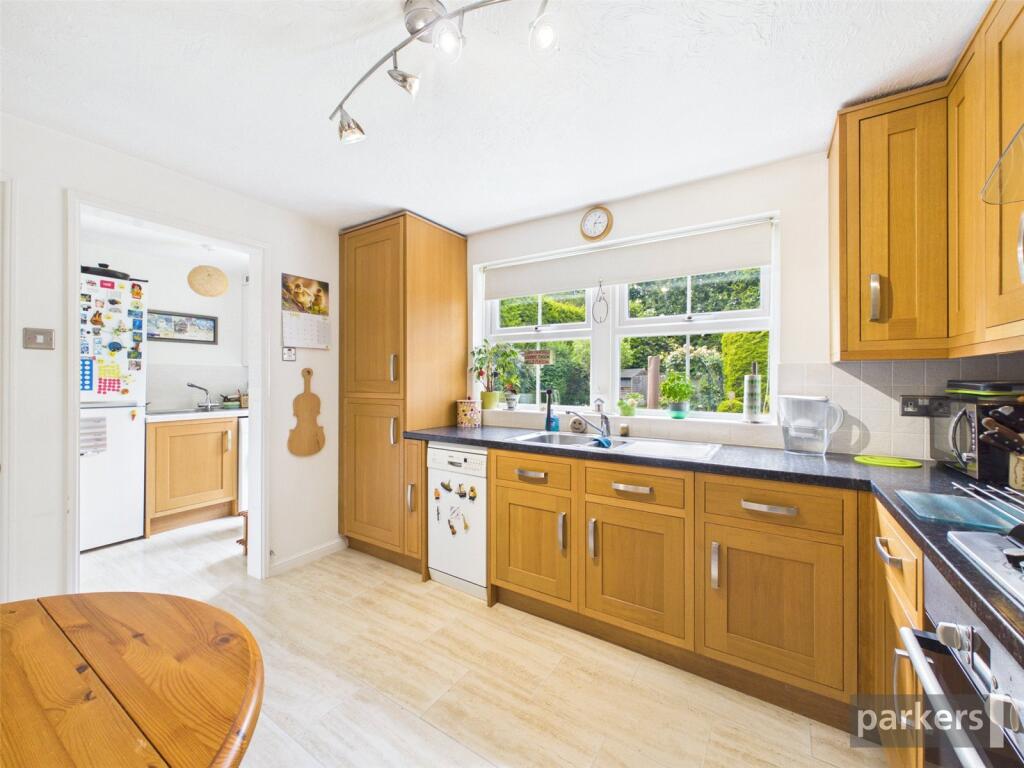 Firmstone Close, Lower Earley, Reading, Berkshire, RG6 photo 3
