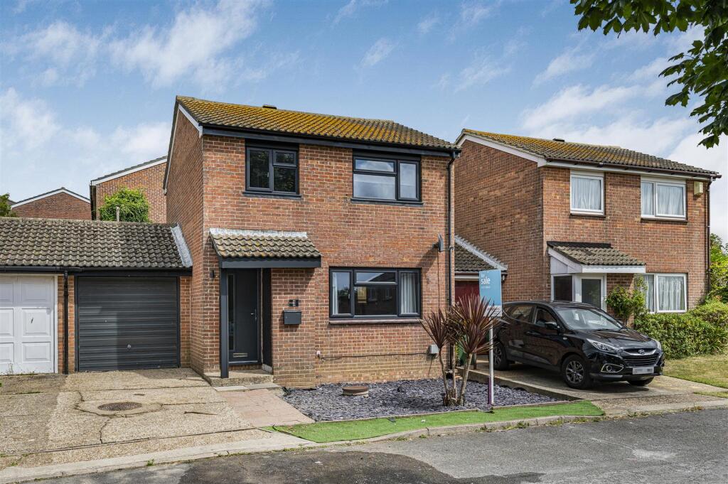 Main image of property: Foxhill, Peacehaven