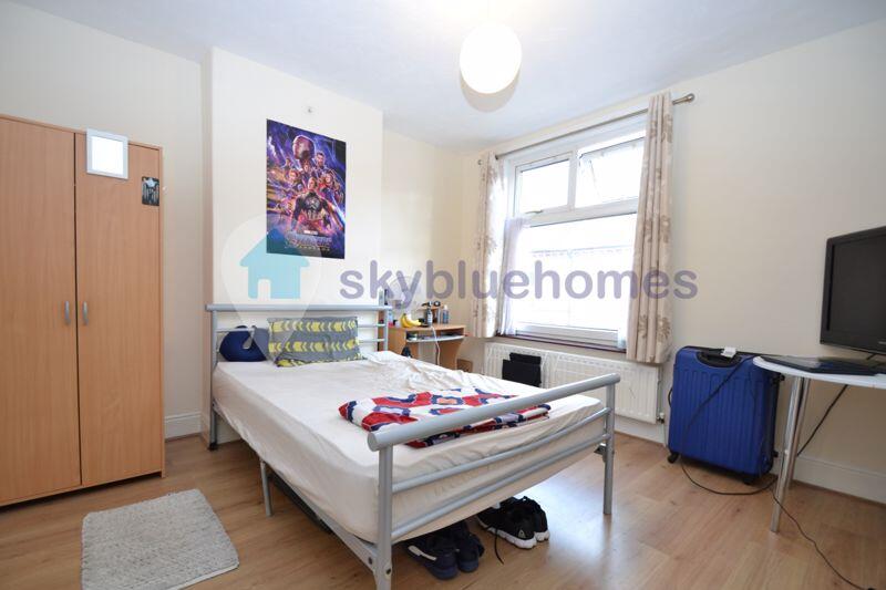 House in Leicester - View 4