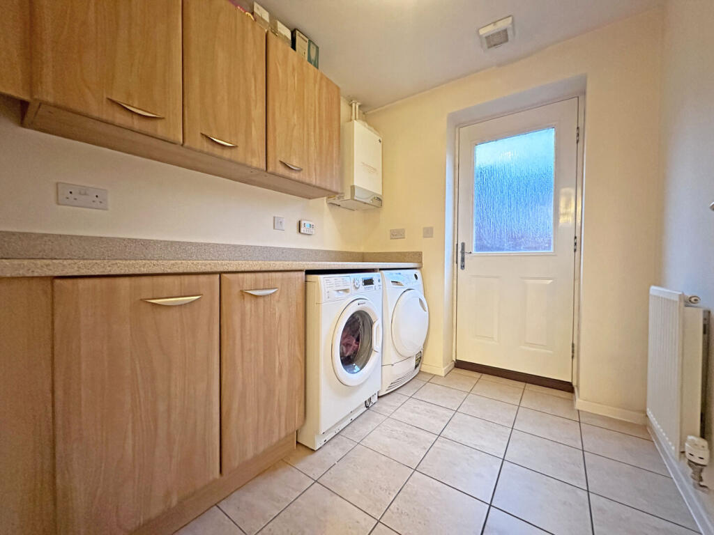 William Barrows Way, TIPTON, DY4 9ED photo 3