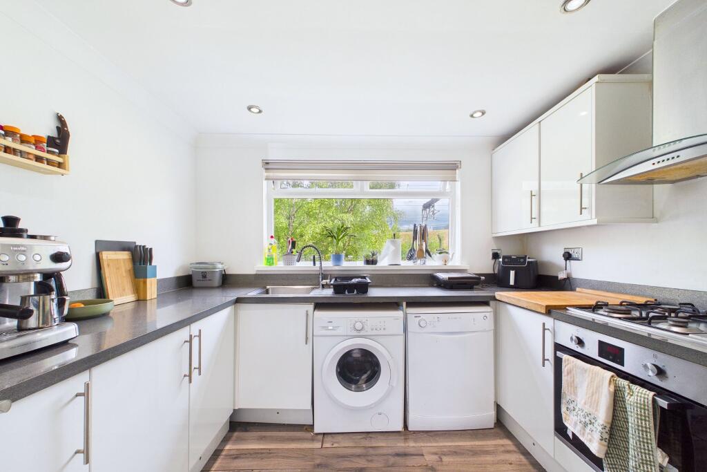 50 Fochabers Drive, Cardonald photo 3