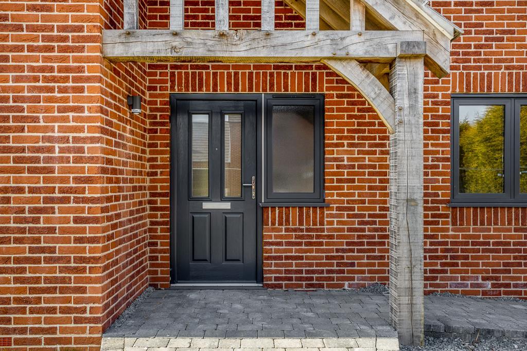 Bernhards Close, Donington, Spalding photo 3