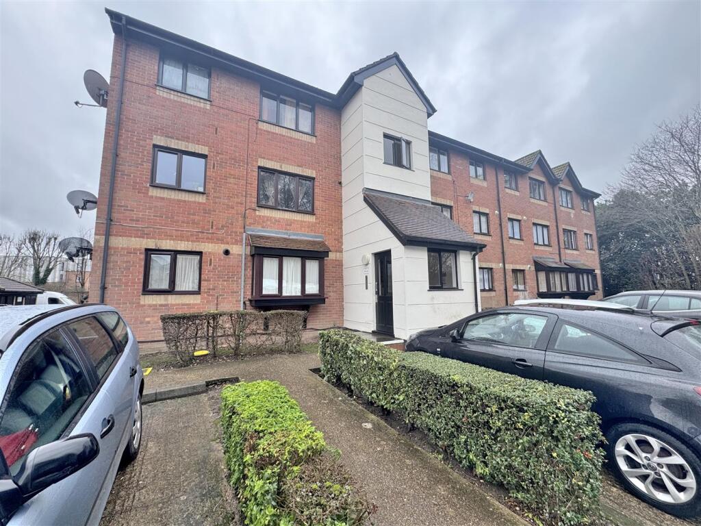 Main image of property: Magpie Close, Enfield