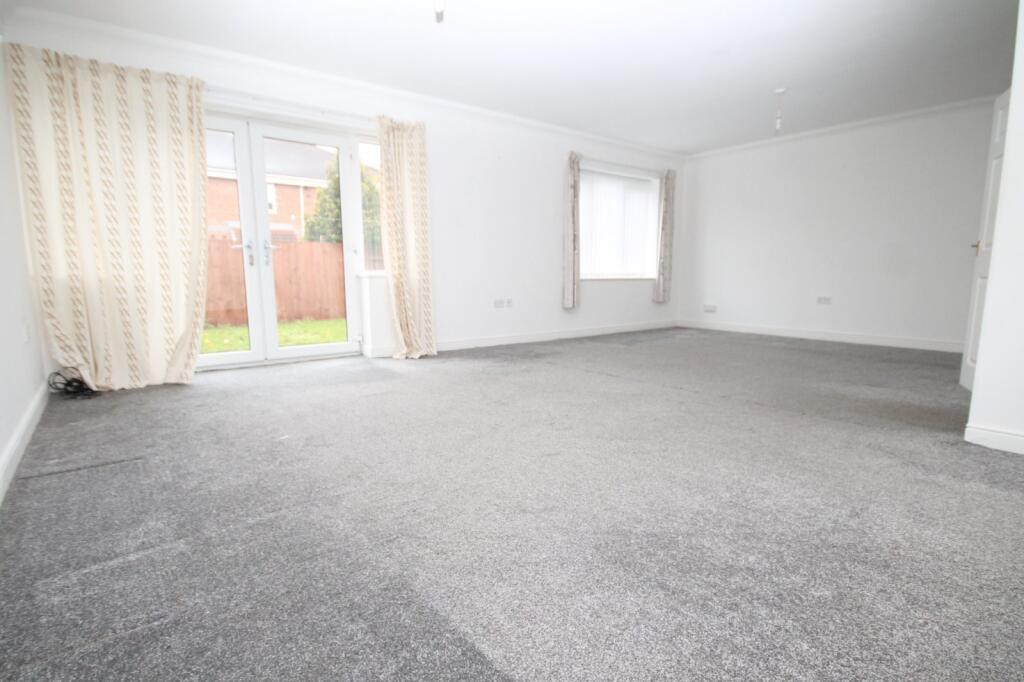 106, South Road, Stockton-on-Tees, Durham, TS20 photo 3