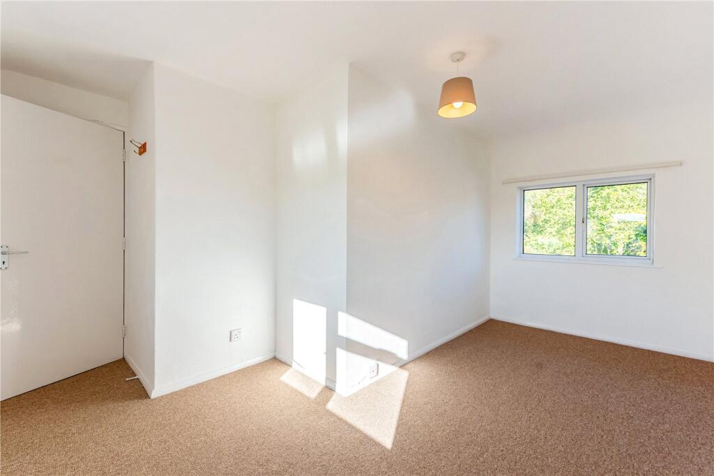 Greenhill Road, Winchester, Hampshire, SO22 - View 5