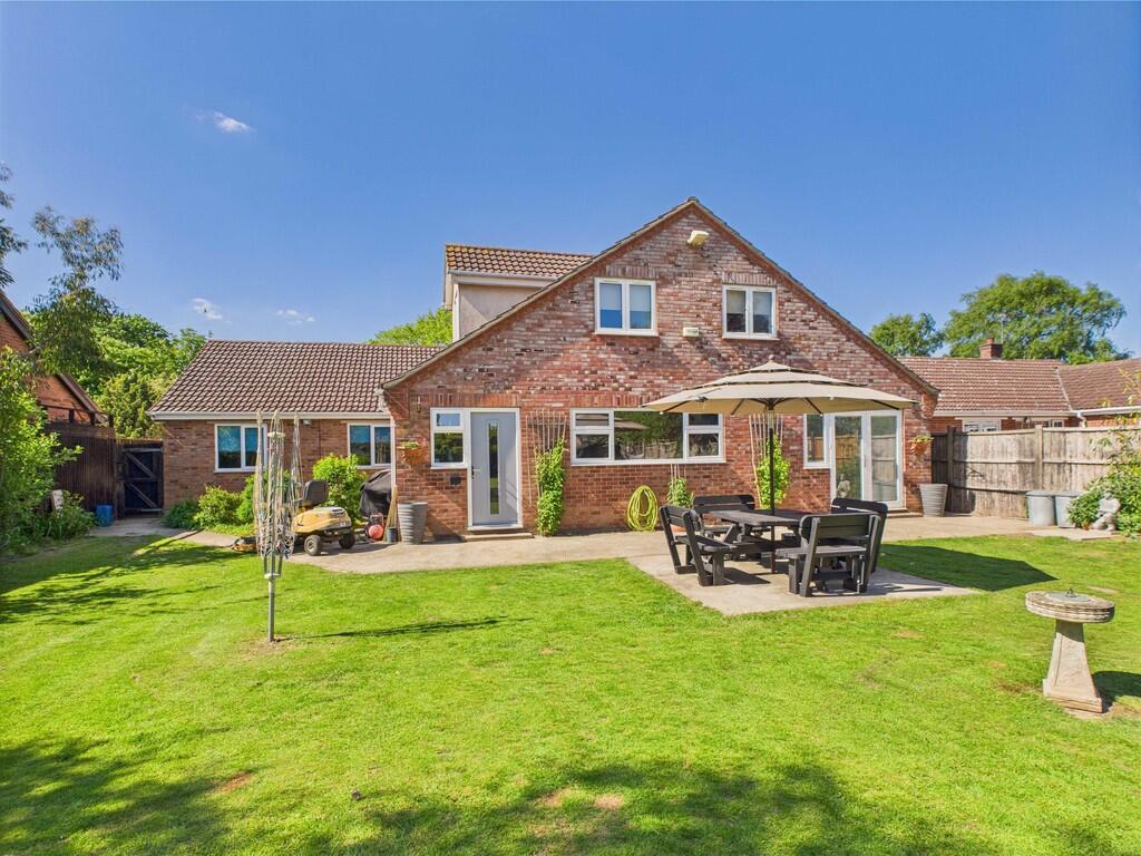 House in East Lindsey, Woodhall Spa - View 2