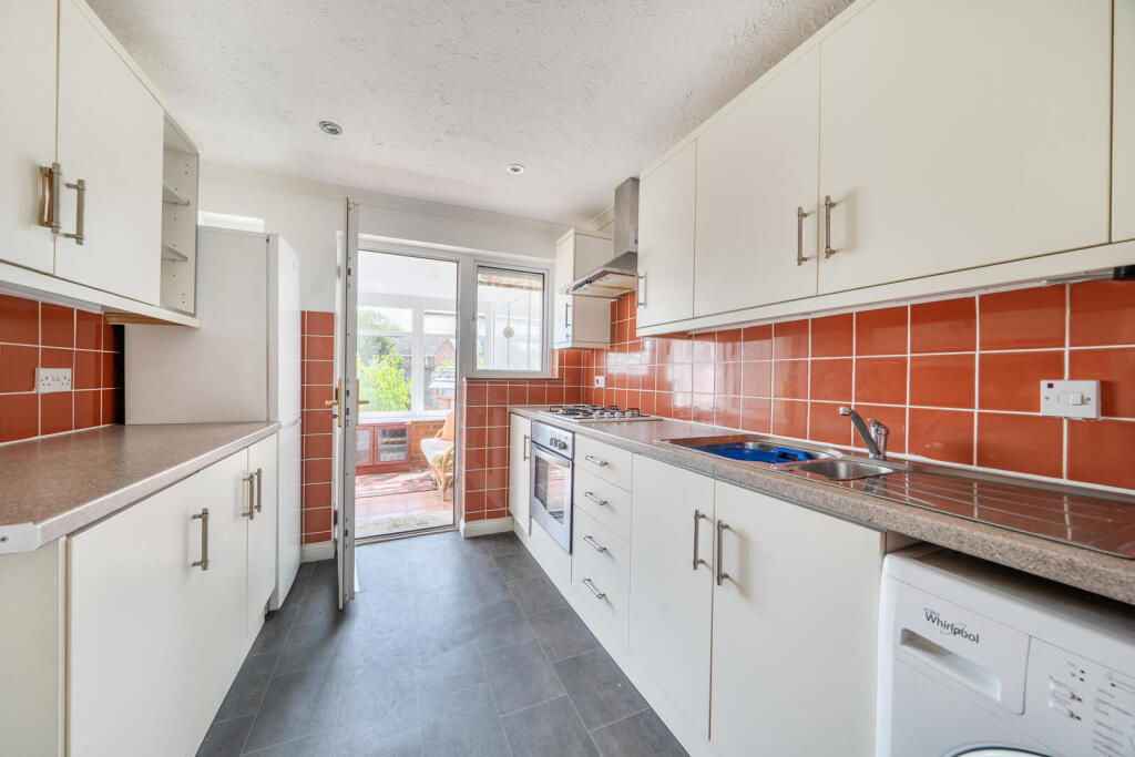 House in Taunton, Priorswood - View 4