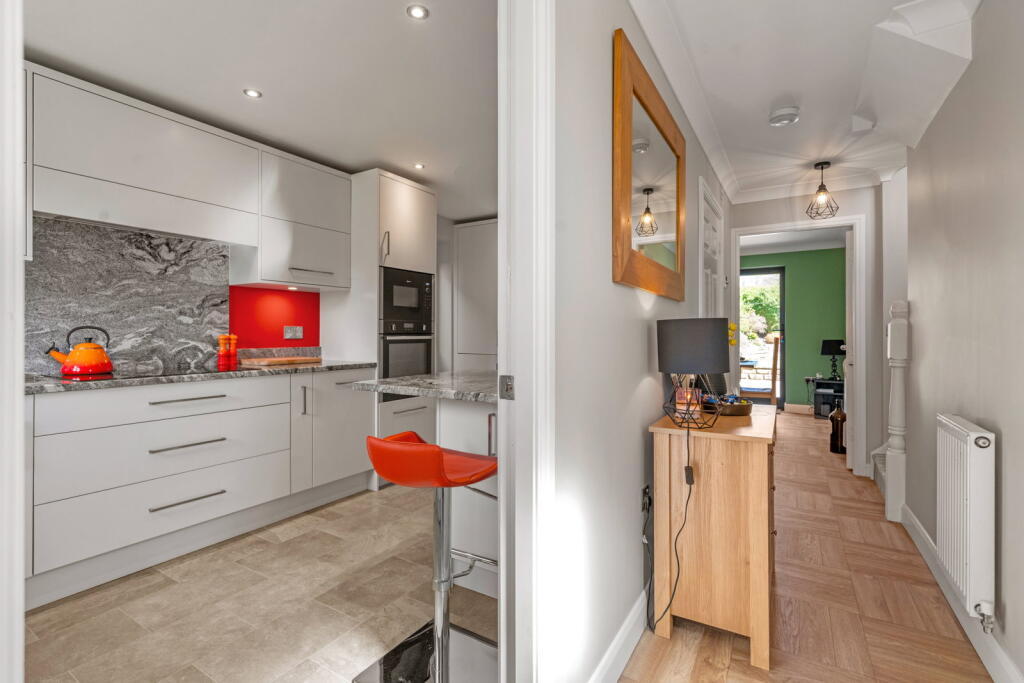 House in Calderdale, Ripponden - More