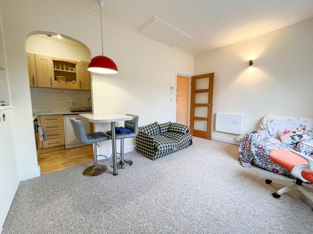 Additional image 2 of Vineys Yard, Bruton, BA10