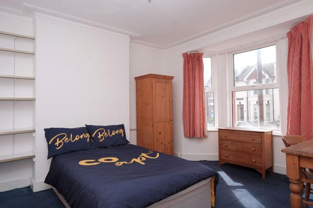Main image of property: Hollingbury Road, Master, BN1