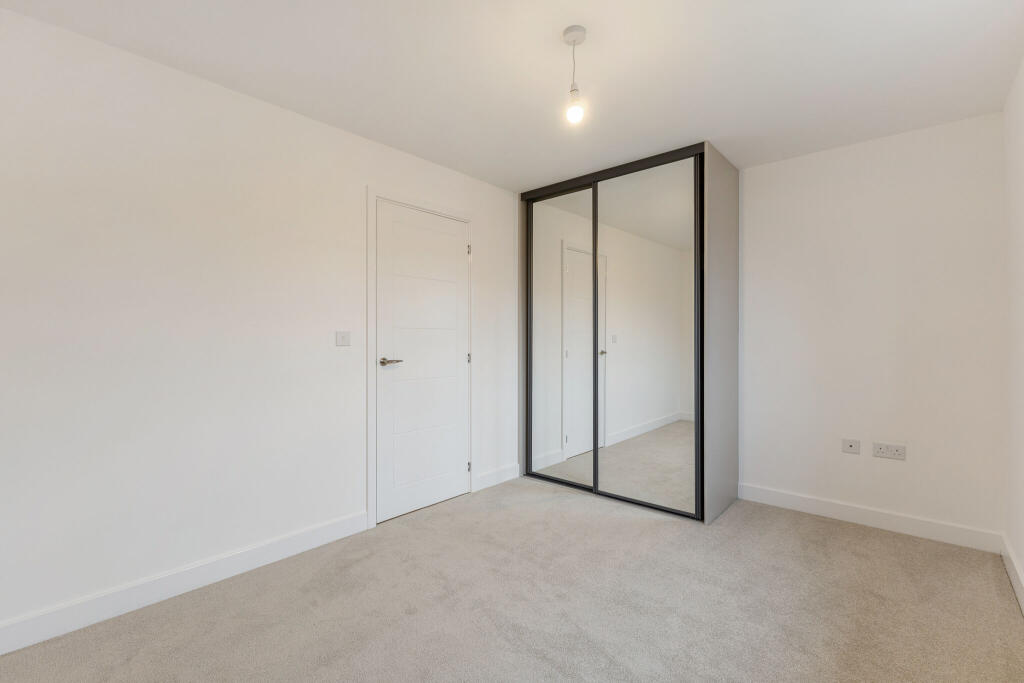 House in Rushcliffe, Sharphill - View 4